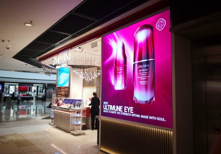LED wall display
